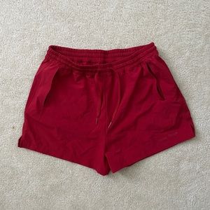 Outdoor voices doing things shorts